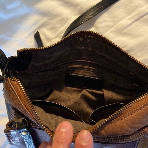 DIBA True Leather purse - Picture 7 of 16